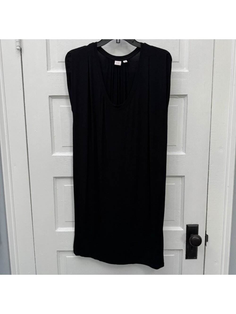 Gap Drapey Dress Women’s XS Black Scoop Neck Sleeveless Shift LBD Layered